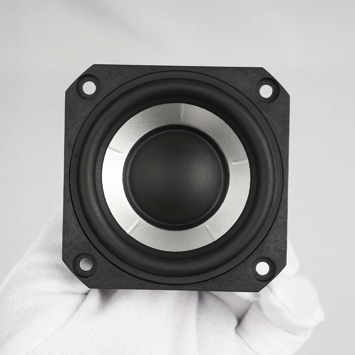 SB Acoustics SB65WBAC25-4 2.5'' Full Range